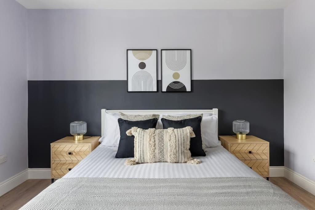 Stylish & Spacious 3 Bed Apartment With Fast Wifi, Close To Tube & Wembly London Luaran gambar