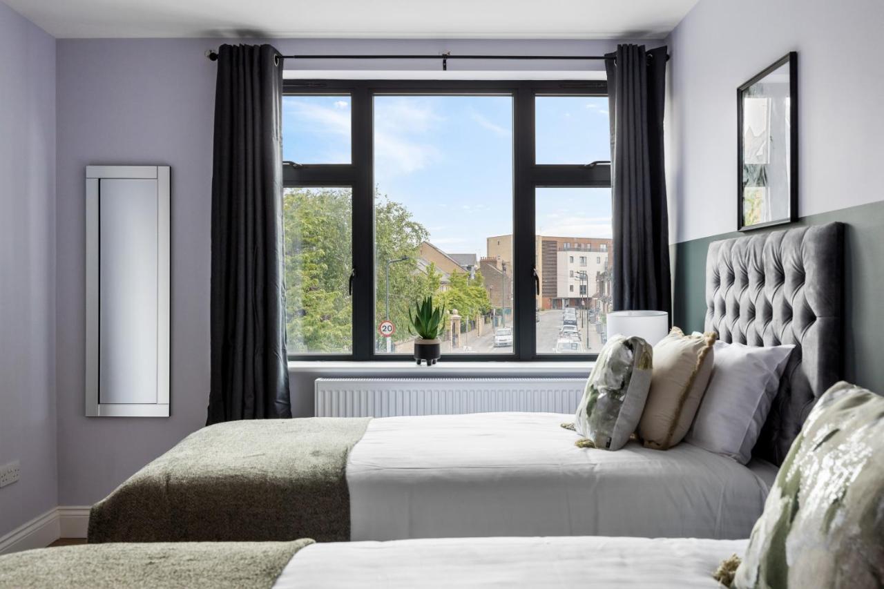 Stylish & Spacious 3 Bed Apartment With Fast Wifi, Close To Tube & Wembly London Luaran gambar