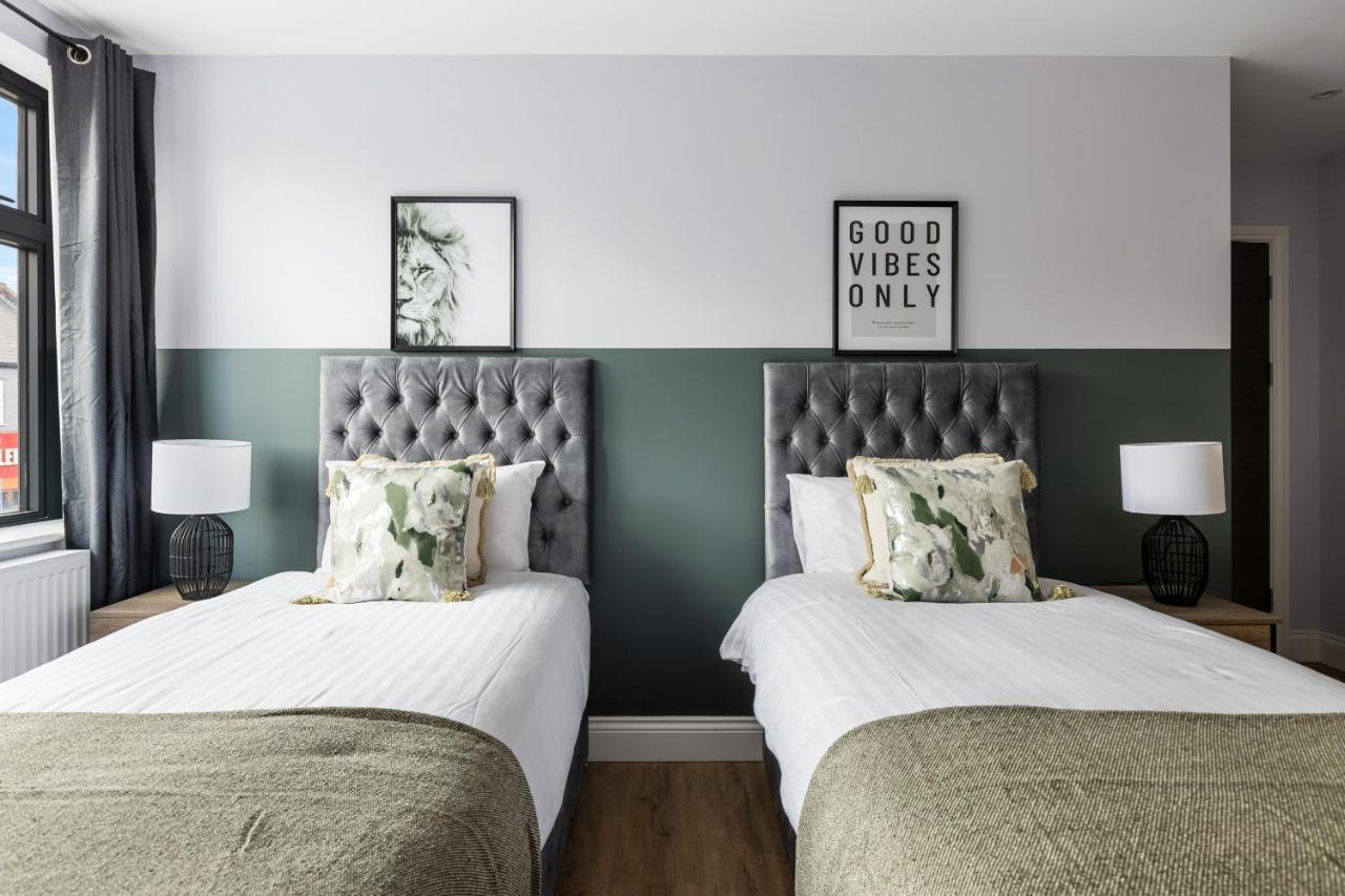 Stylish & Spacious 3 Bed Apartment With Fast Wifi, Close To Tube & Wembly London Luaran gambar