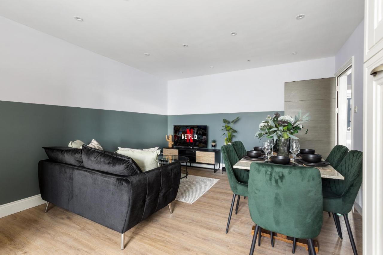 Stylish & Spacious 3 Bed Apartment With Fast Wifi, Close To Tube & Wembly London Luaran gambar
